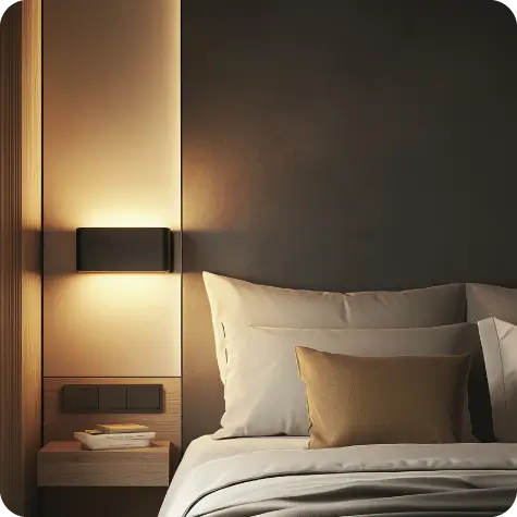 Tischlampe neben Bett