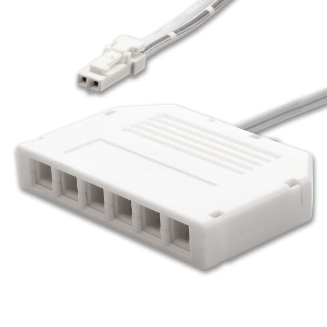 Plug&Play-F 6-fach Verteiler (1 Male-Stecker an 6 Female-Buchsen), 2-polig, max. 3,5A, weiß, 30cm